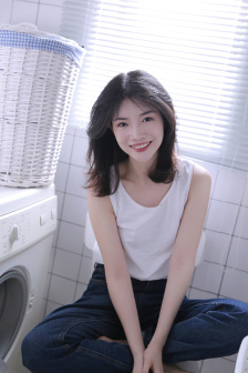 少妇大荫蒂被巨大爽爽